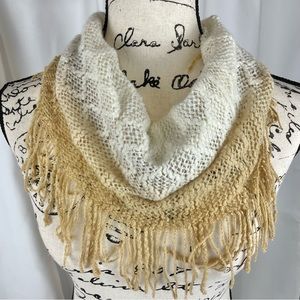 Nwt Britt’s Knits Handmade Knit Ombré Flair Infinity Scarf Tassel White